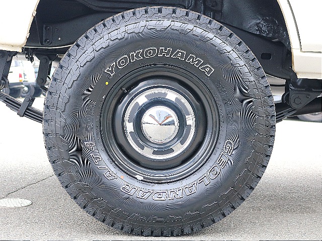 ジオランダーAT4＆輸出用ホイールの組み合わせ。 それぞれ新品装着です！