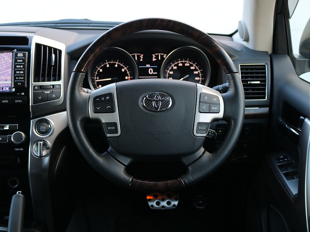 ウッドコンビステアリング