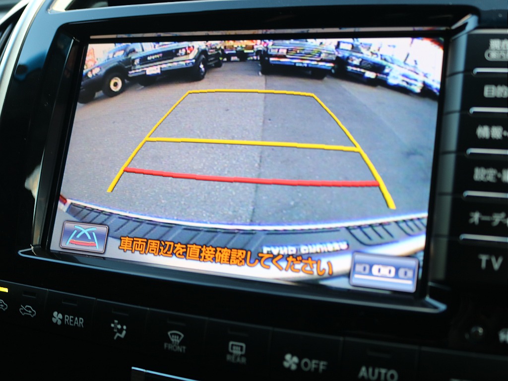 バックカメラ付き。