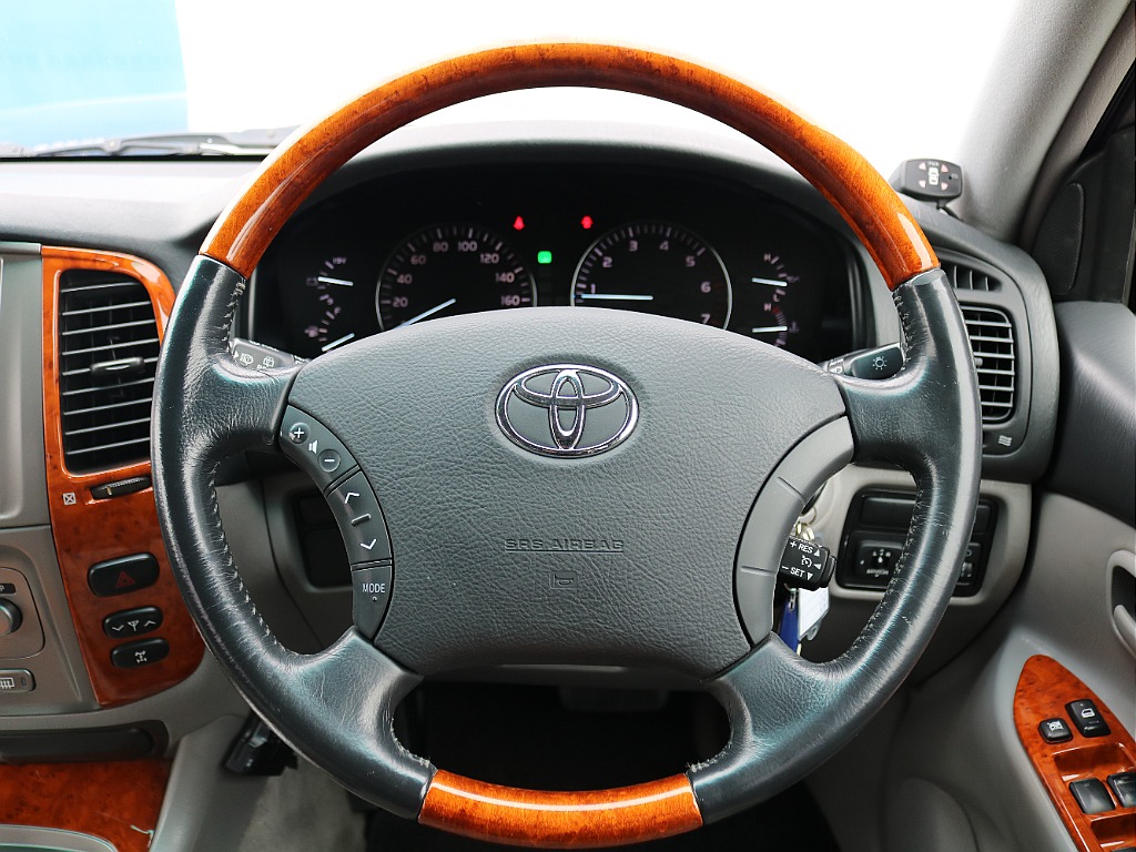 ウッドコンビハンドル装着済み！