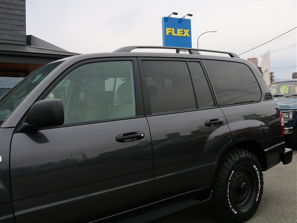 ドアバイザー無しでスッキリとしております！