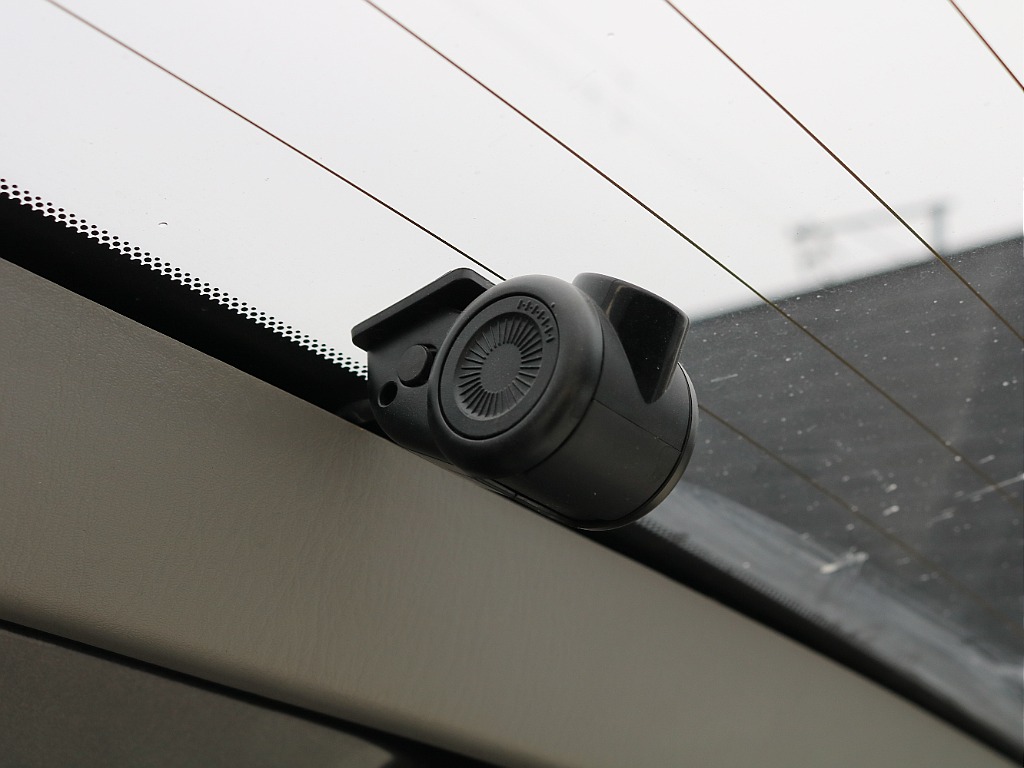 ドライブレコーダー前後装着済み！