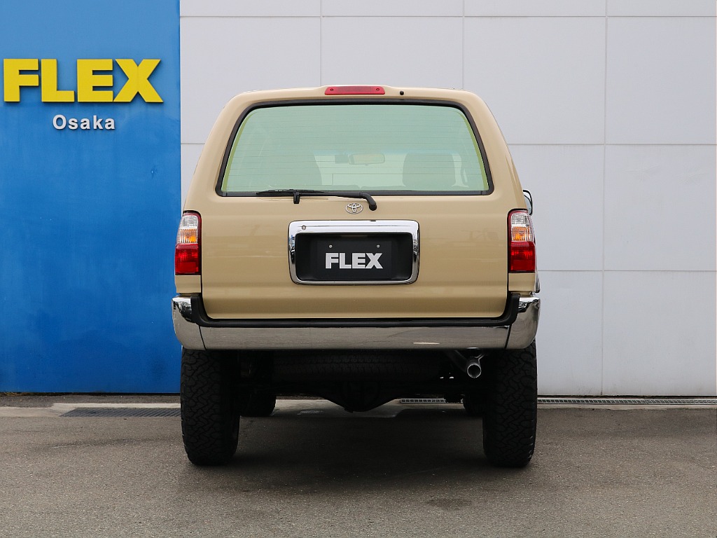 すっきりとしたリアビュー。