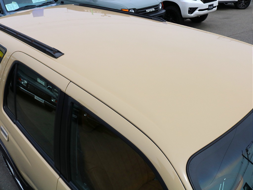 ルーフも綺麗です。