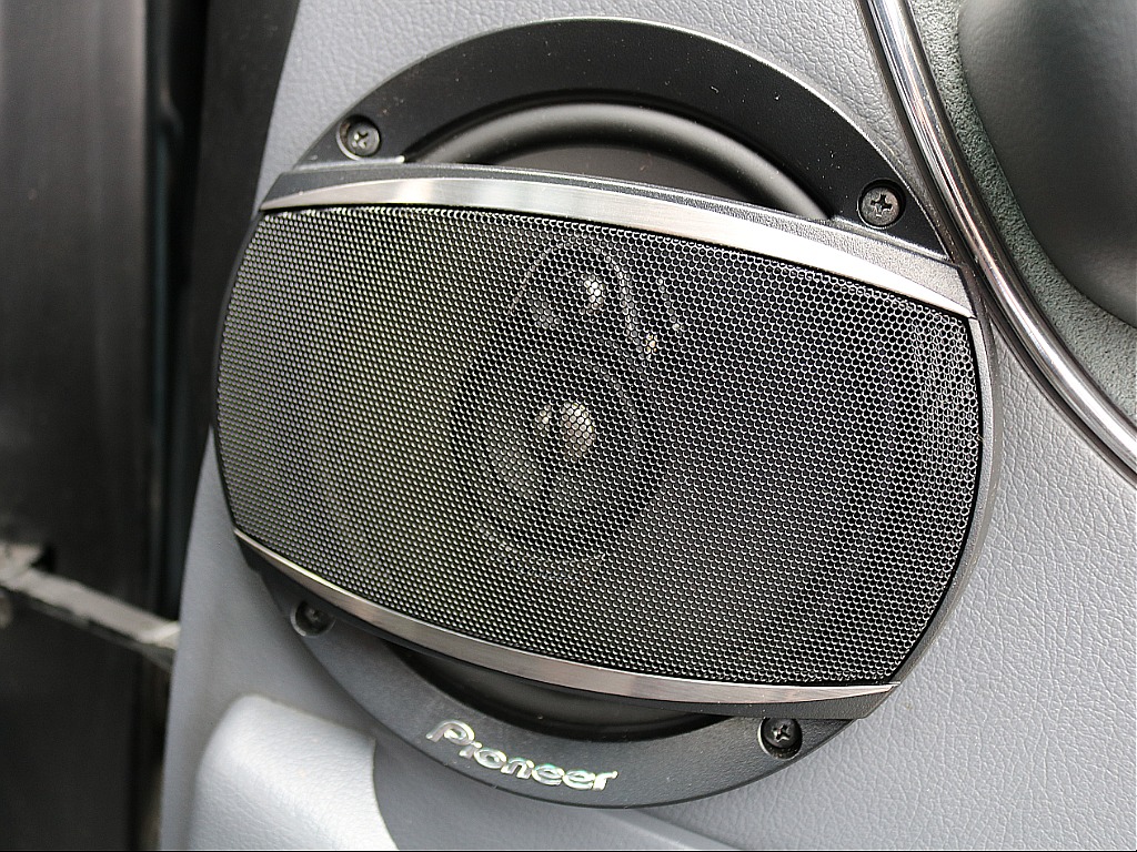 パイオニア製スピーカー！