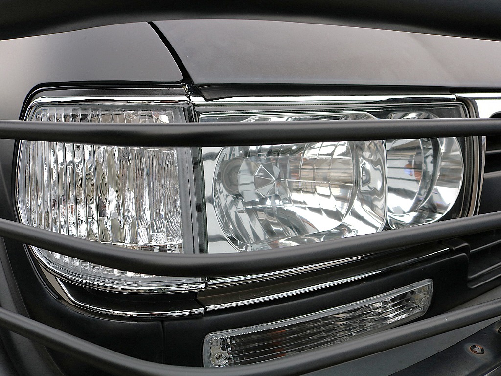 新品ヘッドライト