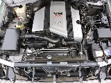ランクル100ガソリンと言えばのV8エンジン！
