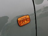 オレンジサイドマーカー装着済み。