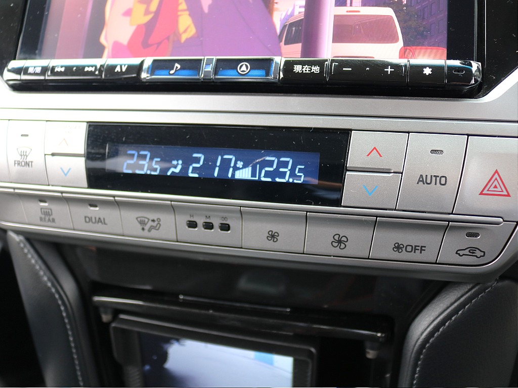 トヨタ ランドクルーザープラド(54枚目)