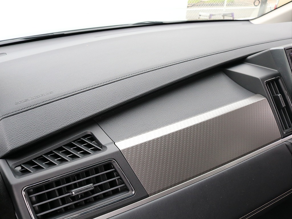 助手席パネル。