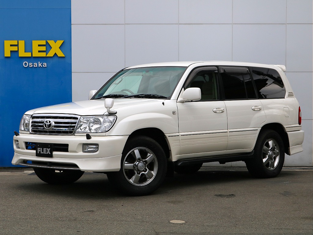 ランドクルーザー100 VXリミテッドのガソリンが入庫しました！