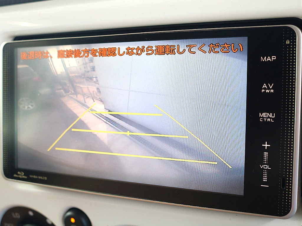 バックカメラ有り。