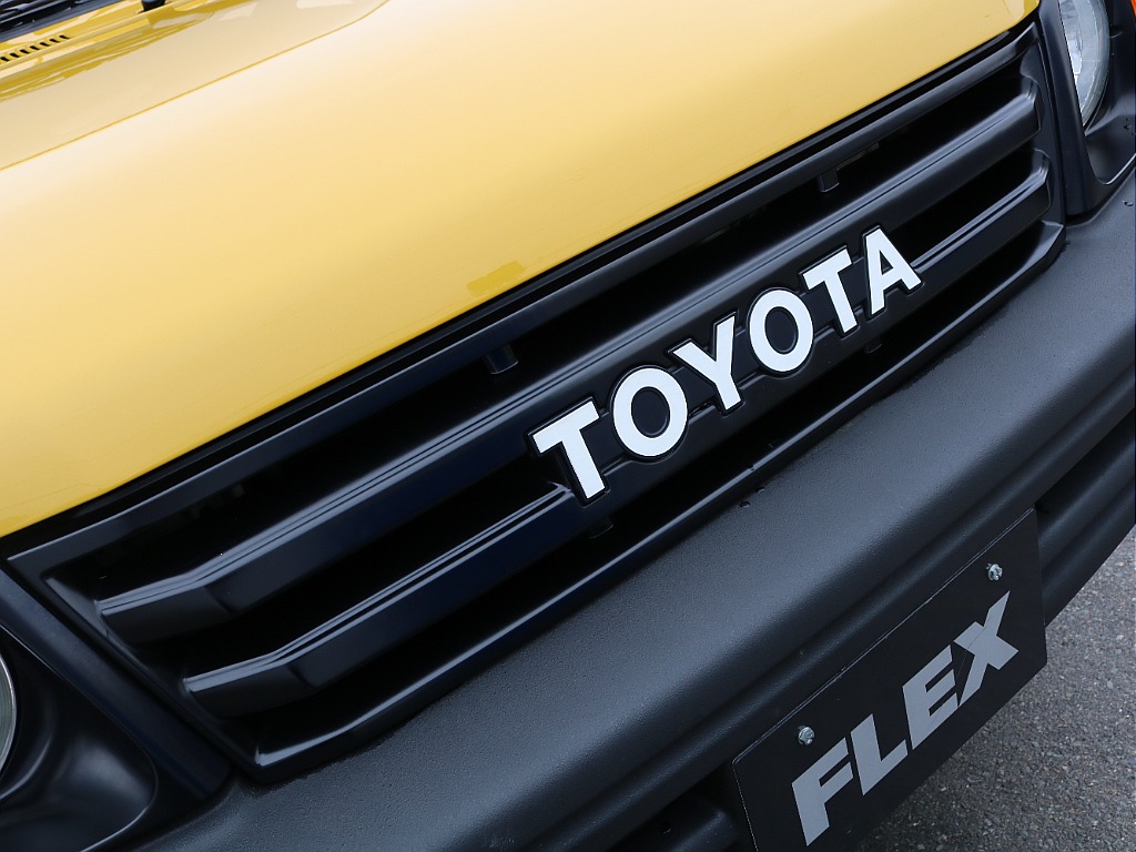 ワンオフTOYOTAグリル装着積み！