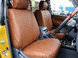 クラシックブラウンシートカバー装着済み！ 新品ですので清潔感あります♪