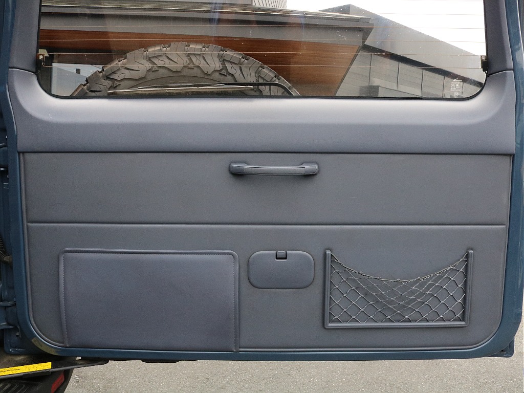 リアゲートの傷も少なく、状態良好です♪