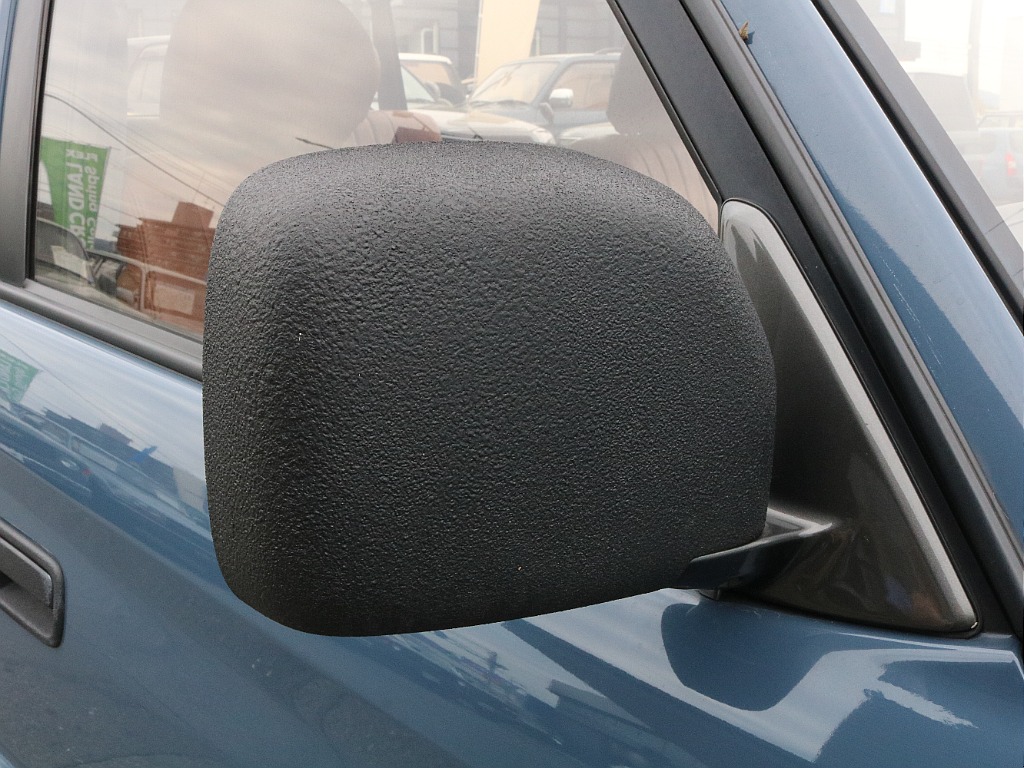 サイドミラーもチッピング済み！