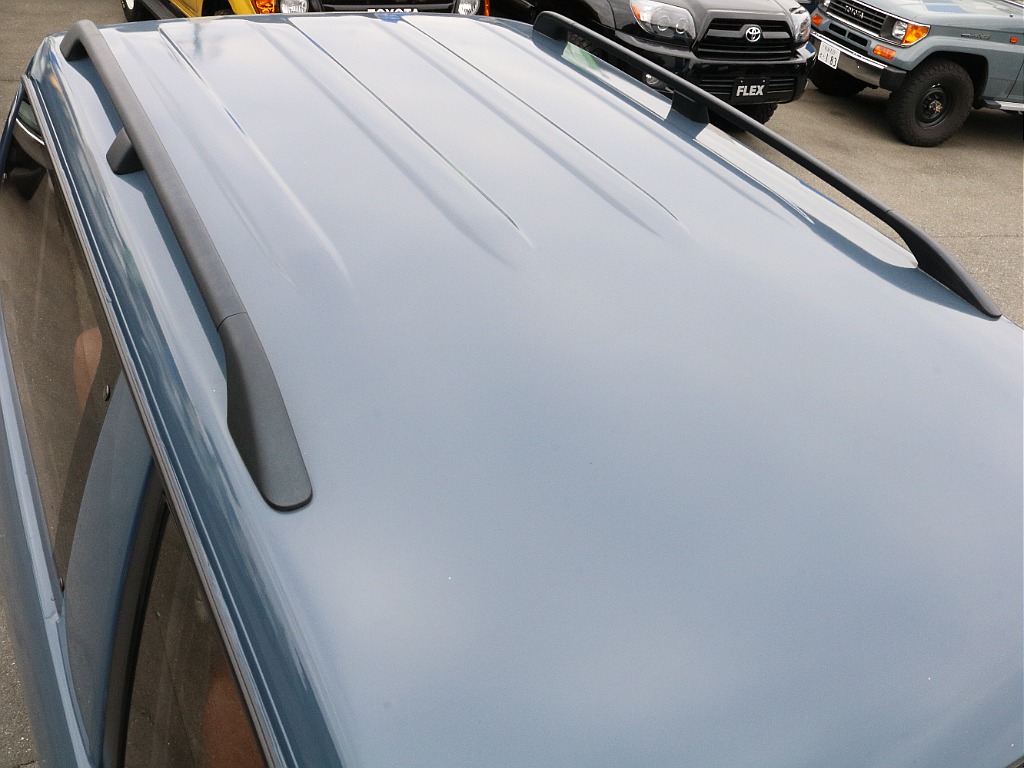 ルーフの塗装状態も良好です！