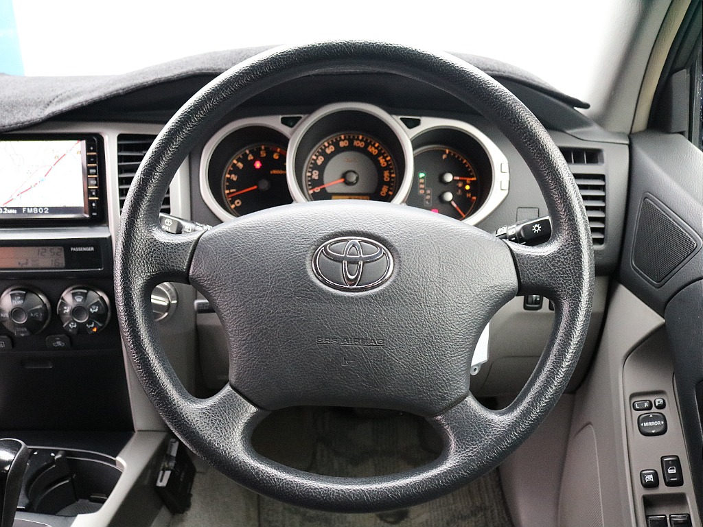 純正ステアリングです！