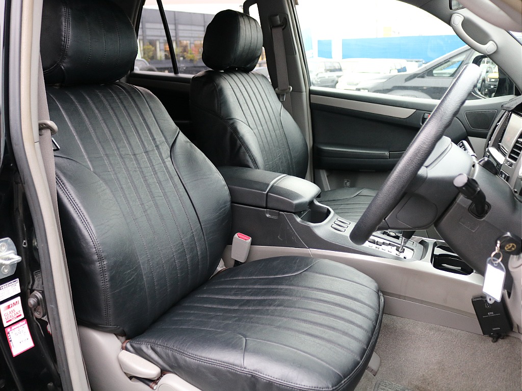 新品シートカバー装着済み！清潔感あります♪