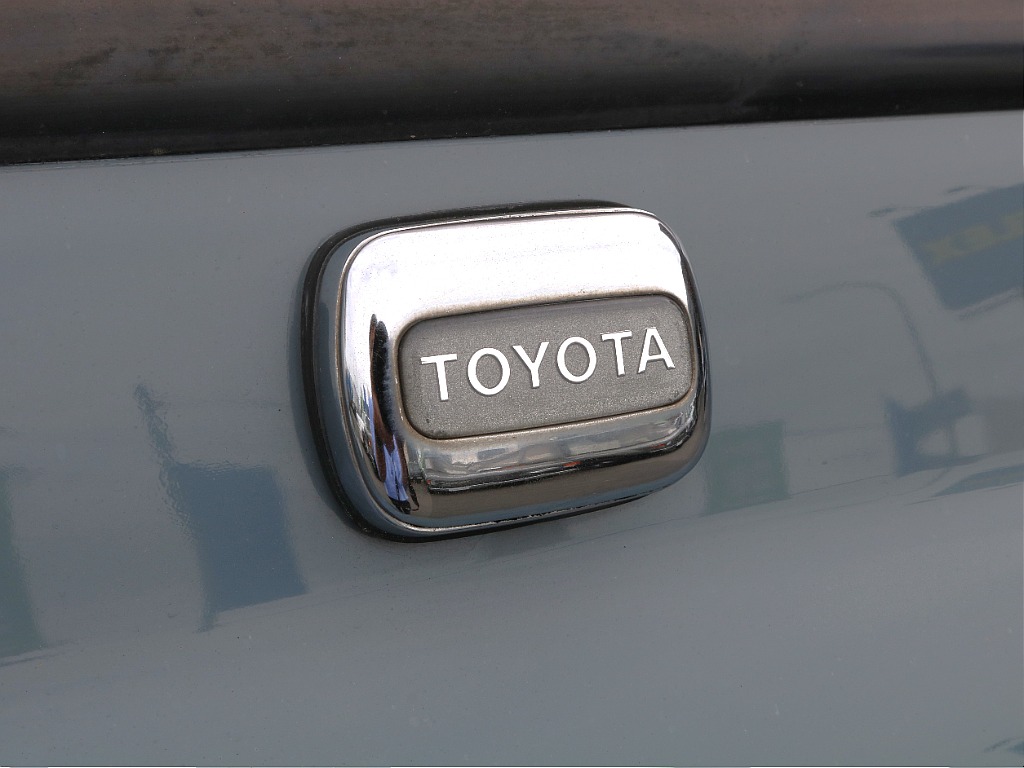 リアゲートの鍵穴です。