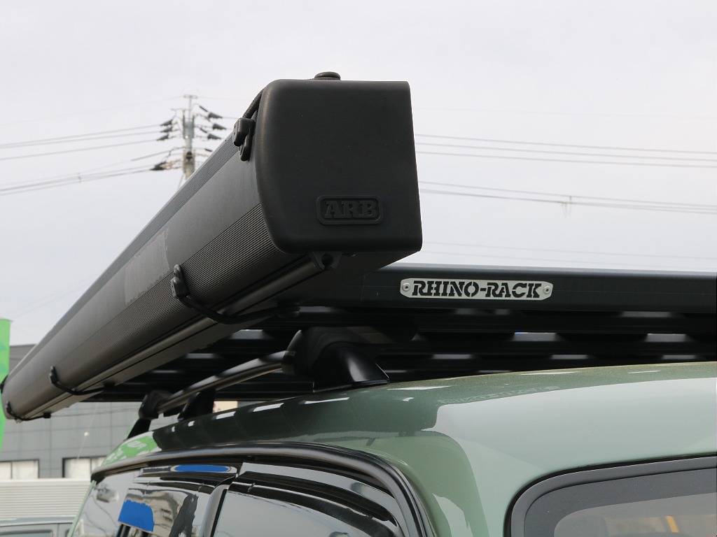 ARBのサイドオーニング装着済み。