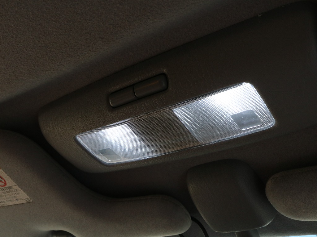 LEDﾙｰﾑﾗﾝﾌﾟに変更済み。