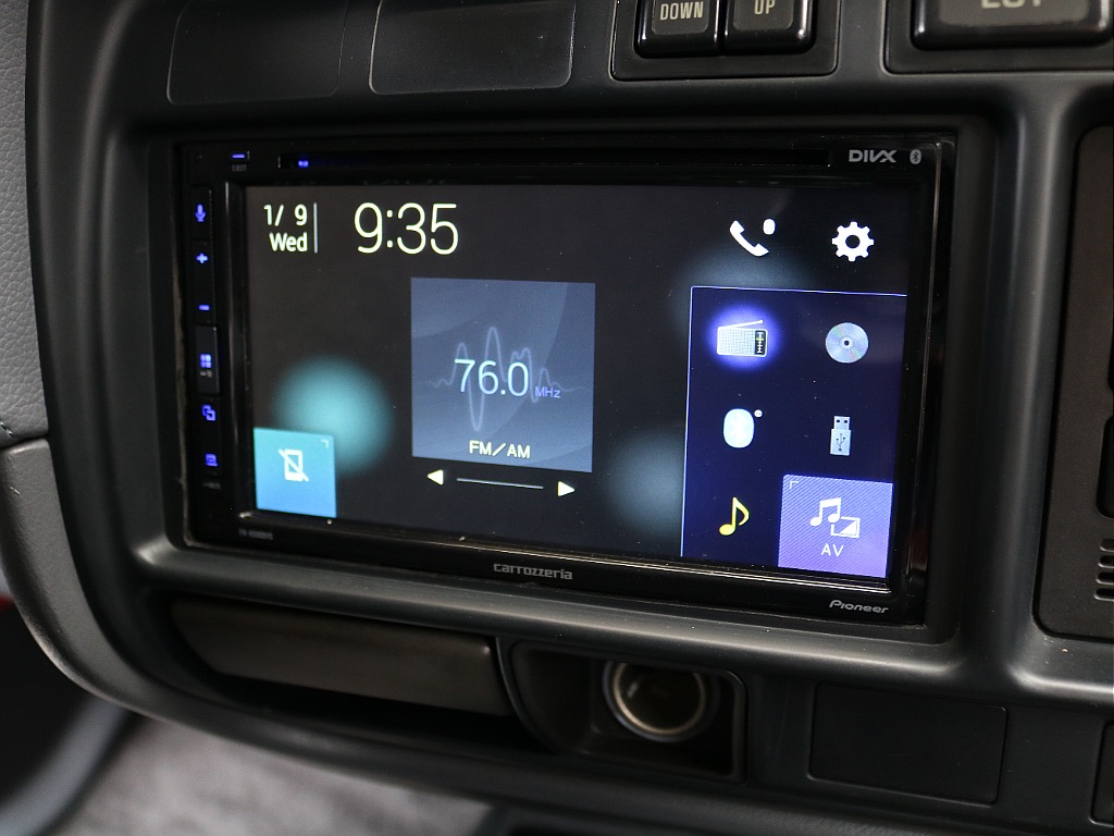 新品ディスプレイオーディオ装着済み！