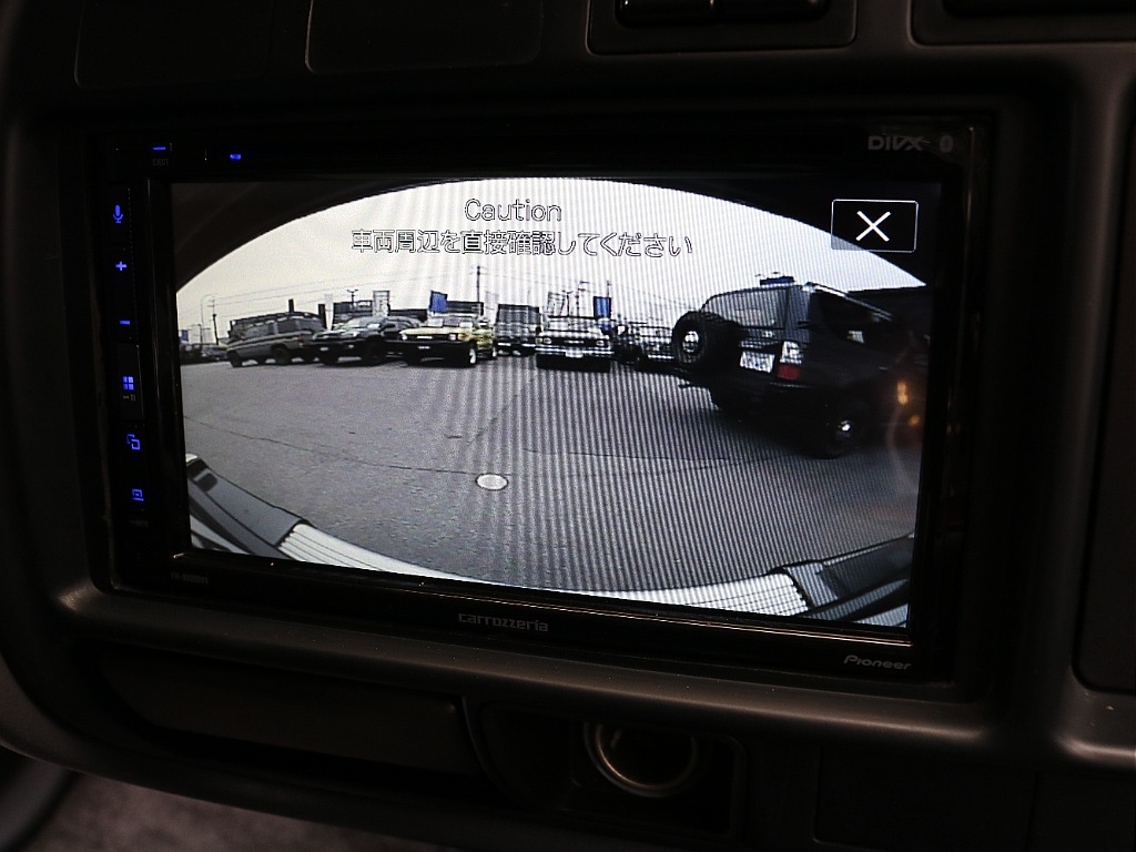 バックカメラ装着済み！大きな車体には必須です！