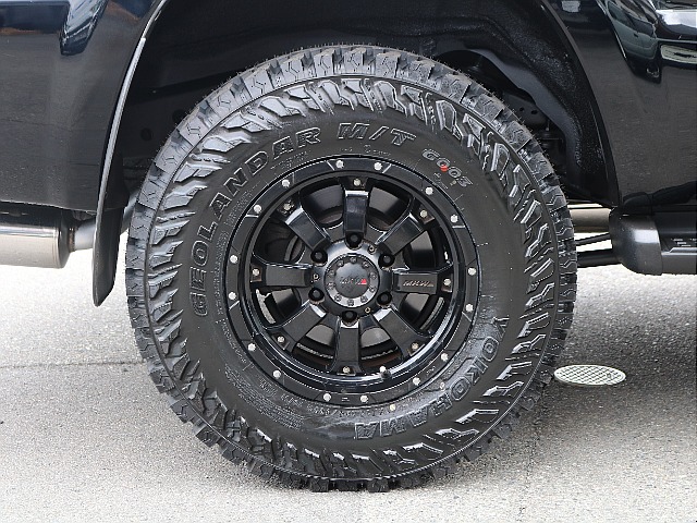 MKW ブラック16インチAW×YOKOHAMAジオランダーMTタイヤ