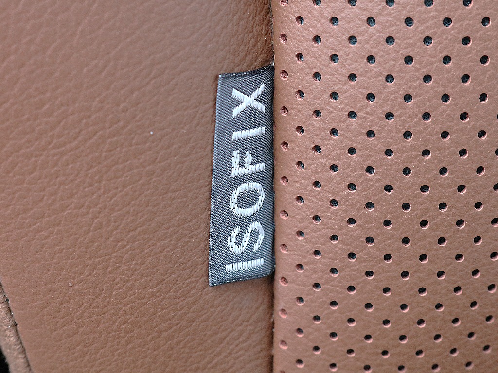 ISOFIX搭載でチャイルドシートの取り付けも楽々！