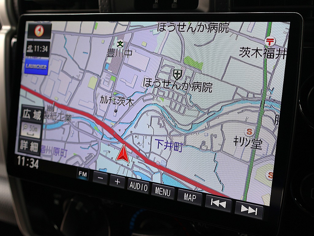 Panasonic製10インチナビ。