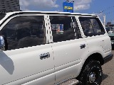 ドアバイザーレスでスタイリッシュ！