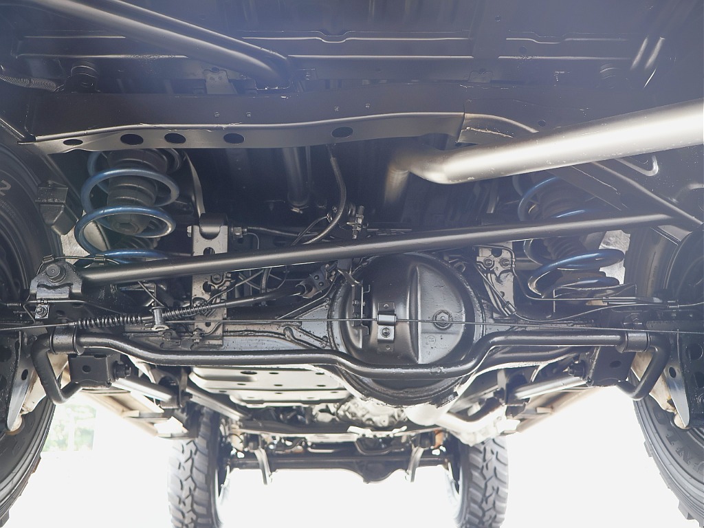 下廻り。防錆塗装済みです。