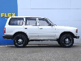 純正車高となります。もちろんリフトアップも可能です。