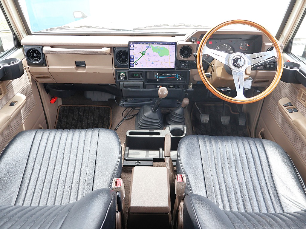 ５速マニュアルは運転を楽しくさせてくれます！