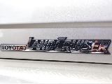 新品再度エンブレム。