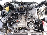 ご覧のように綺麗なエンジンルーム。