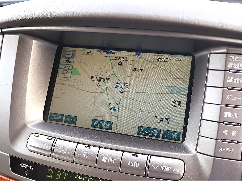 ナビ使えます。