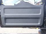 バックドア内張
