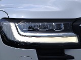 ３眼プロジェクター式LEDヘッドランプ