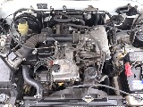 エンジンルームは綺麗にリフレッシュ。