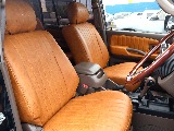 オリジナルクラシックシートカバーキャメルを新品インストール。