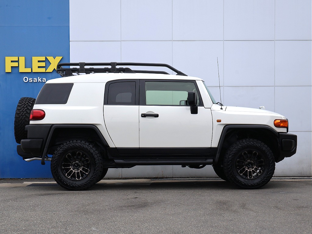 トヨタ&nbsp;FJクルーザー&nbsp;4.0 4WD&nbsp;&nbsp;大阪府の詳細画像&nbsp;その5