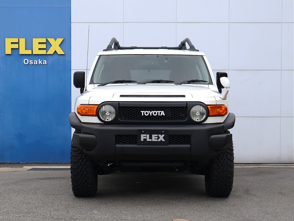 トヨタ&nbsp;FJクルーザー&nbsp;4.0 4WD&nbsp;&nbsp;大阪府の詳細画像&nbsp;その9