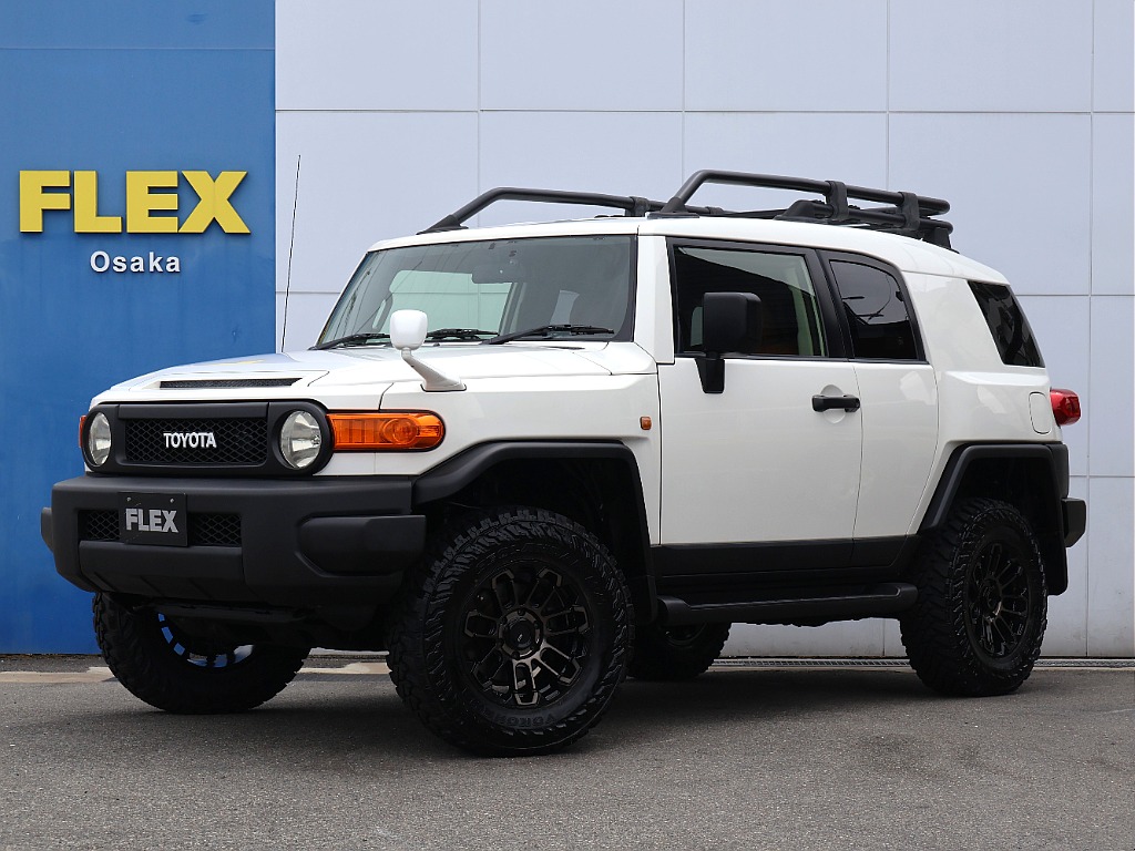 トヨタ&nbsp;FJクルーザー&nbsp;4.0 4WD&nbsp;&nbsp;大阪府
