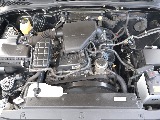 ご覧のように綺麗なエンジンルーム。
