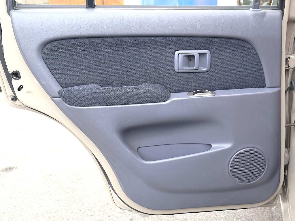 2000 Toyota Hilux Surf 