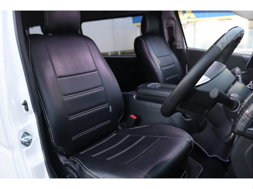 トヨタ ハイエース ワゴン2.7GLロング ミドルルーフ 4WD 買取直販 内装架装Ver2 BIG-X 埼玉県の詳細画像 その9
