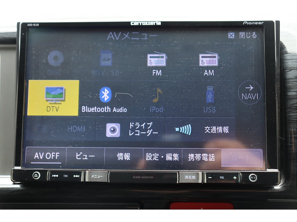 Bluetooth/ＤＶＤ再生/音楽録音も可能♪走行中の視聴も可能です♪