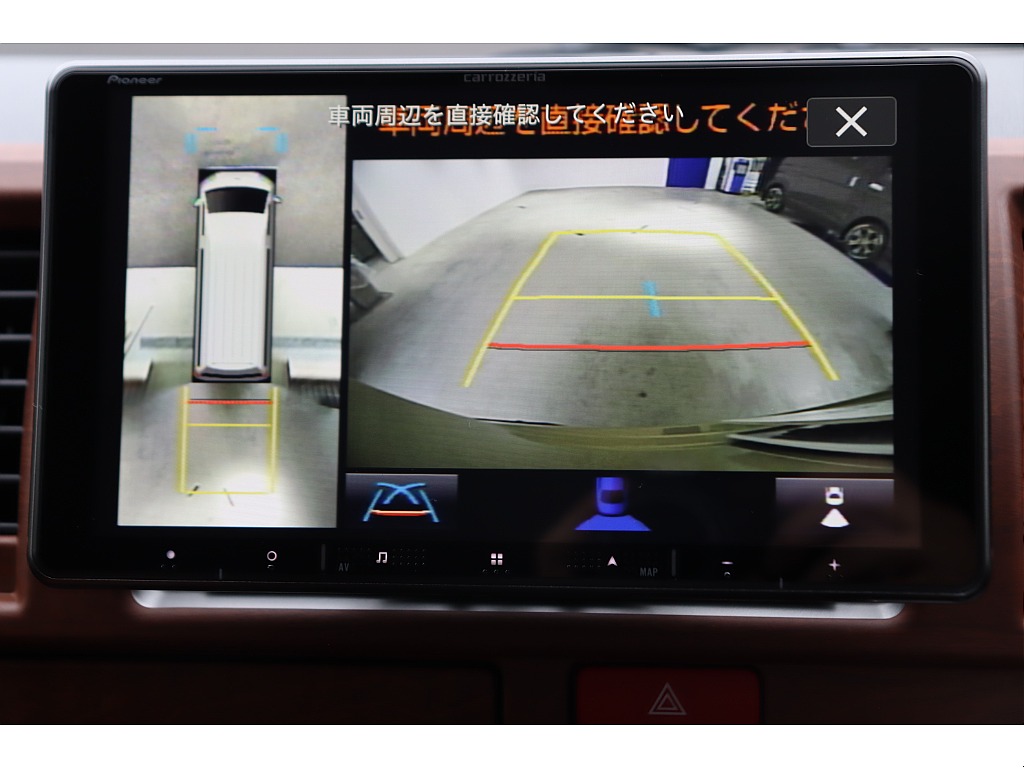 ３６０度車両周辺が確認可能なパノラミックビューモニターも装着済み♪画面切り替えでフロント左右の確認も可能です♪